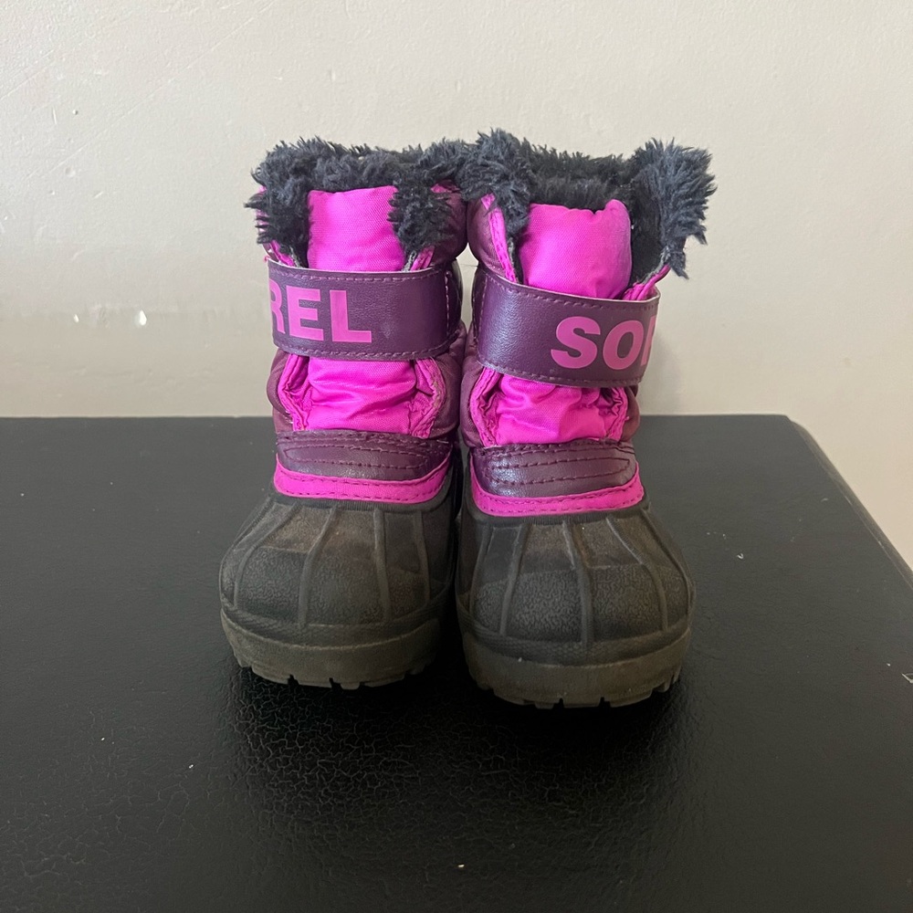 Sorel Fuchsia and Charcoal Winter Boots